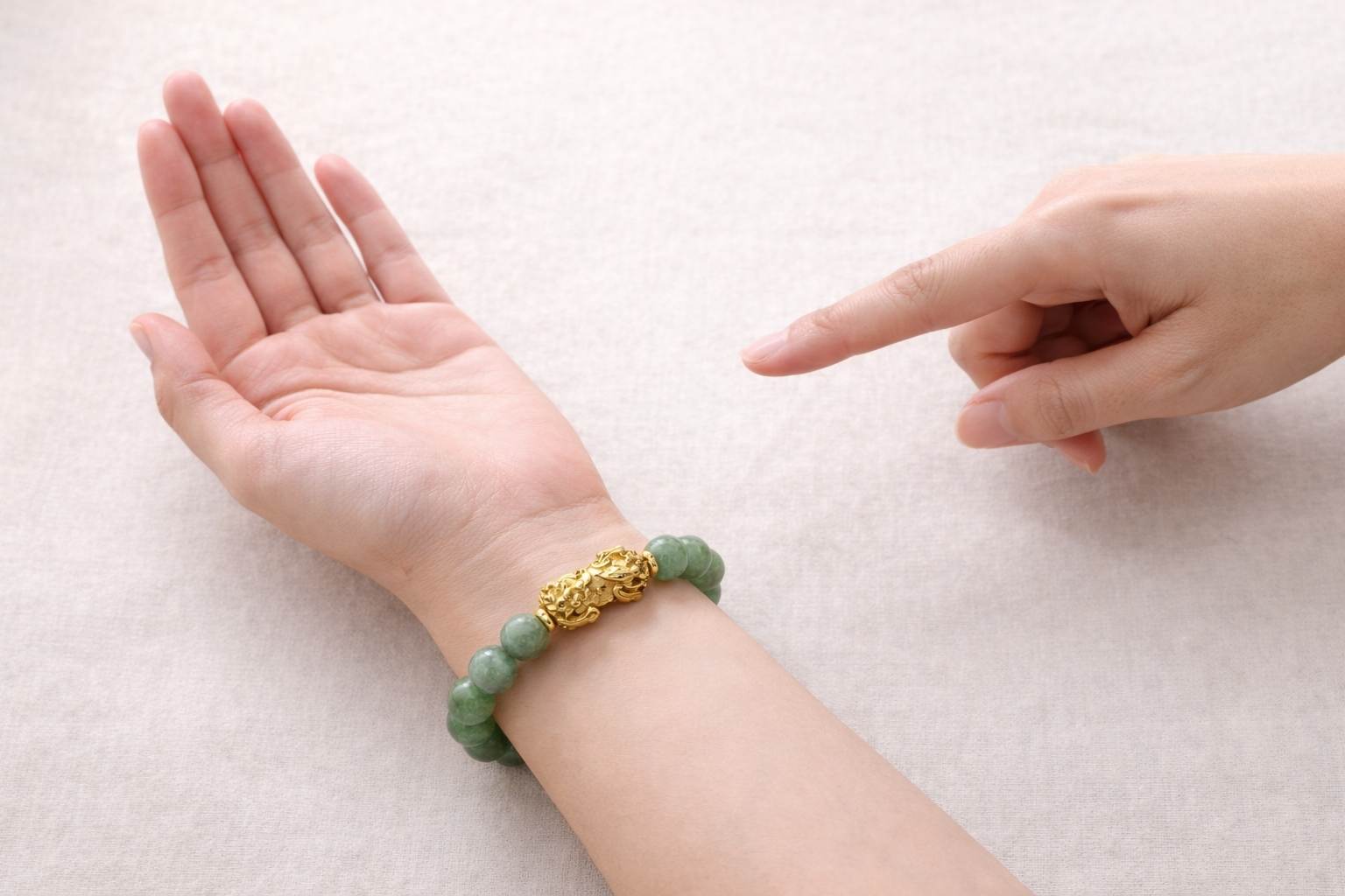 pixiu bracelet right hand